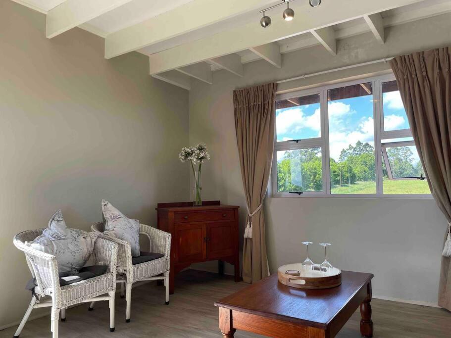 Protea Loft - Romantic Stay - No Load Shedding Хилтън Екстериор снимка